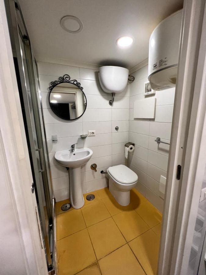 B&B Luna Rossa Napoli Eksteriør billede
